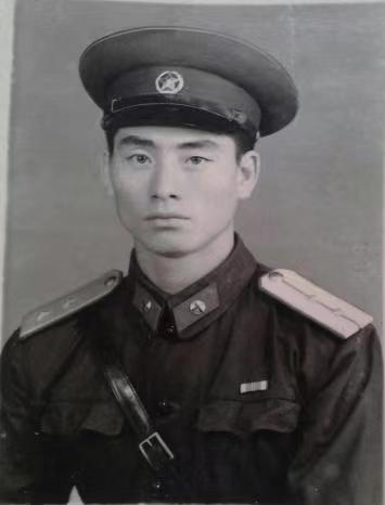 【战友风采征文】平凡医者的不平凡人生(图3)