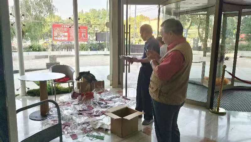 夸夸前方帅小伙(图8)