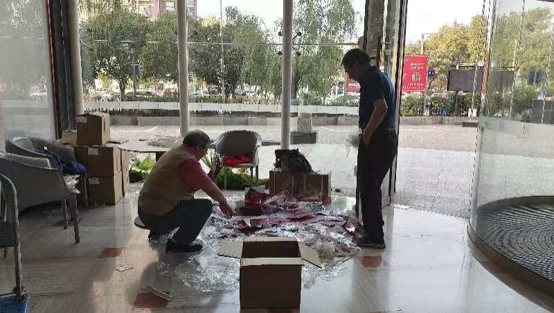 夸夸前方帅小伙(图9)