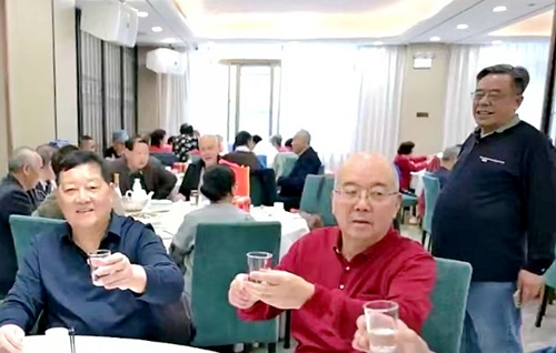 一年一岁一团圆——铁道兵广州周边夕阳红战友群新年聚会(图2)