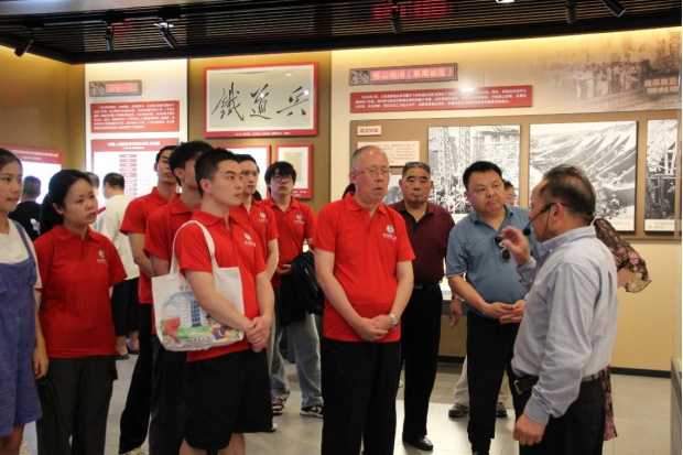 参观新开馆的铁道兵博物馆(图2) 参观新开馆的铁道兵博物馆(图2)