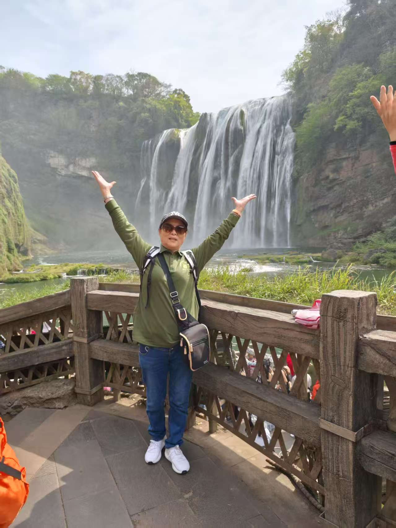   闪光的青春(图3)