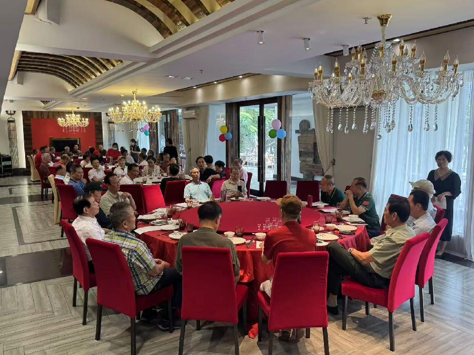 广州市第二届铁道兵文化联谊会 　　第一次理事会隆重召开(图10)