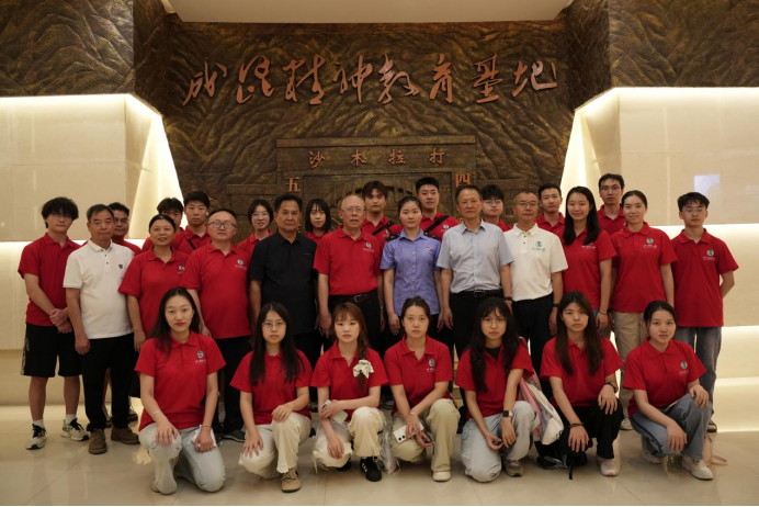 重走成昆路,传承铁兵魂 ————2025年暑期社会实践活动总结报告(下篇)(图3) 重走成昆路,传承铁兵魂 ————2025年暑期社会实践活动总结报告(下篇)(图3)