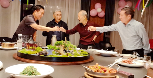 在阿拉宁波城.话天山阿拉沟——宁波纪行(图1) 在阿拉宁波城.话天山阿拉沟——宁波纪行(图1)