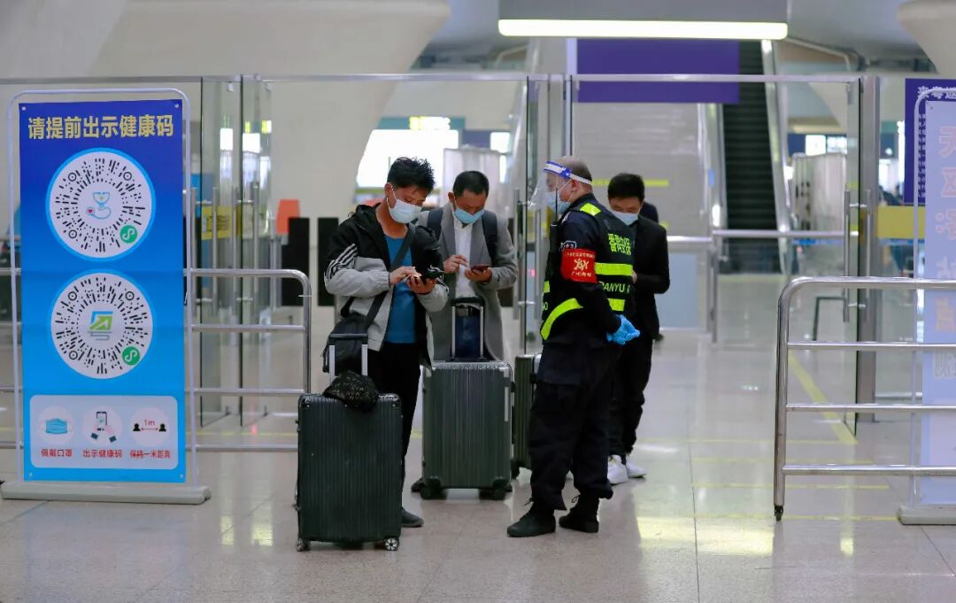 疫情下的铁路春运影像     (图18)