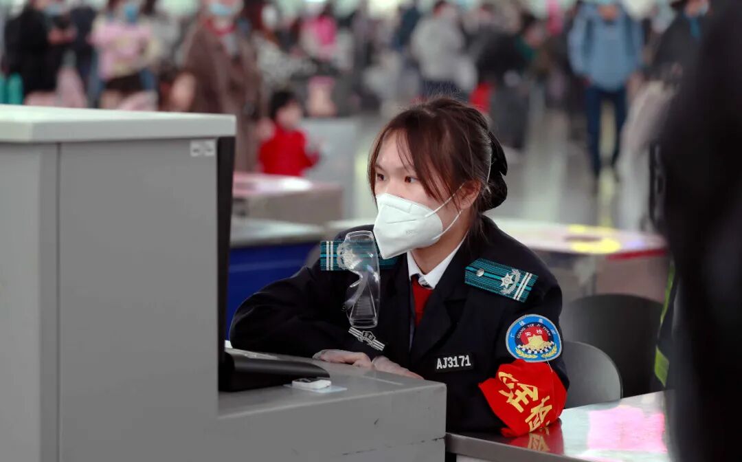 疫情下的铁路春运影像     (图26)