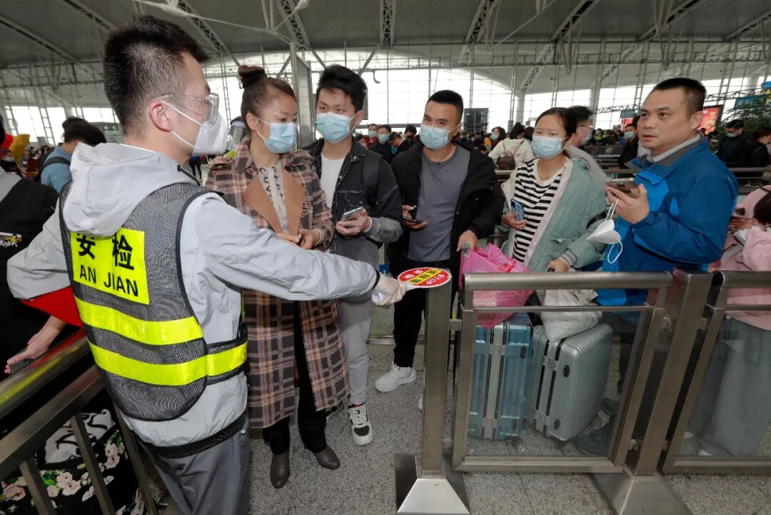 疫情下的铁路春运影像     (图10)