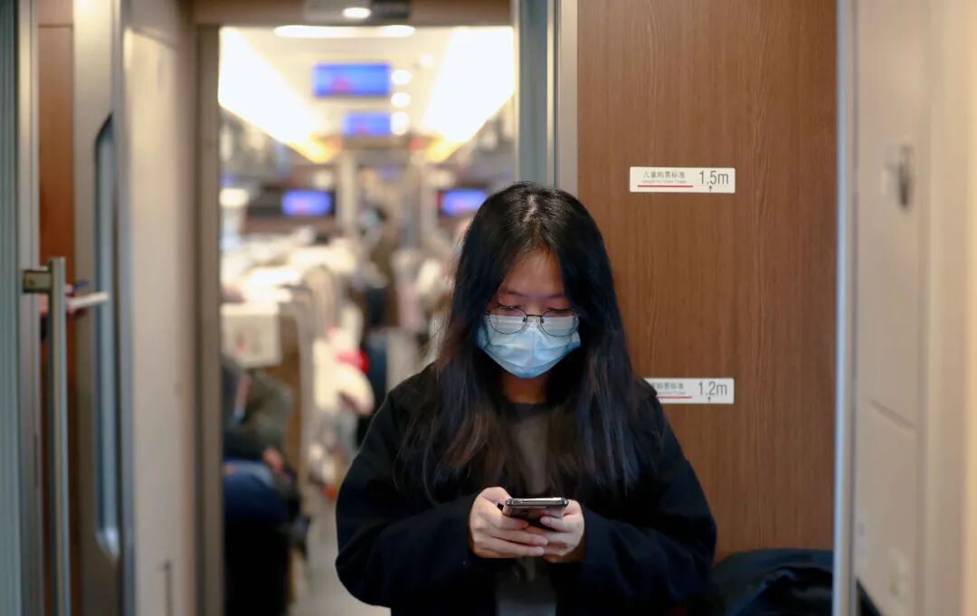 疫情下的铁路春运影像     (图19)