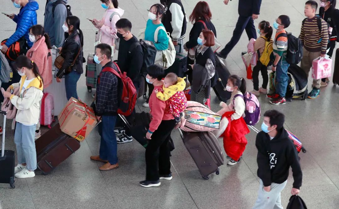 疫情下的铁路春运影像     (图36)