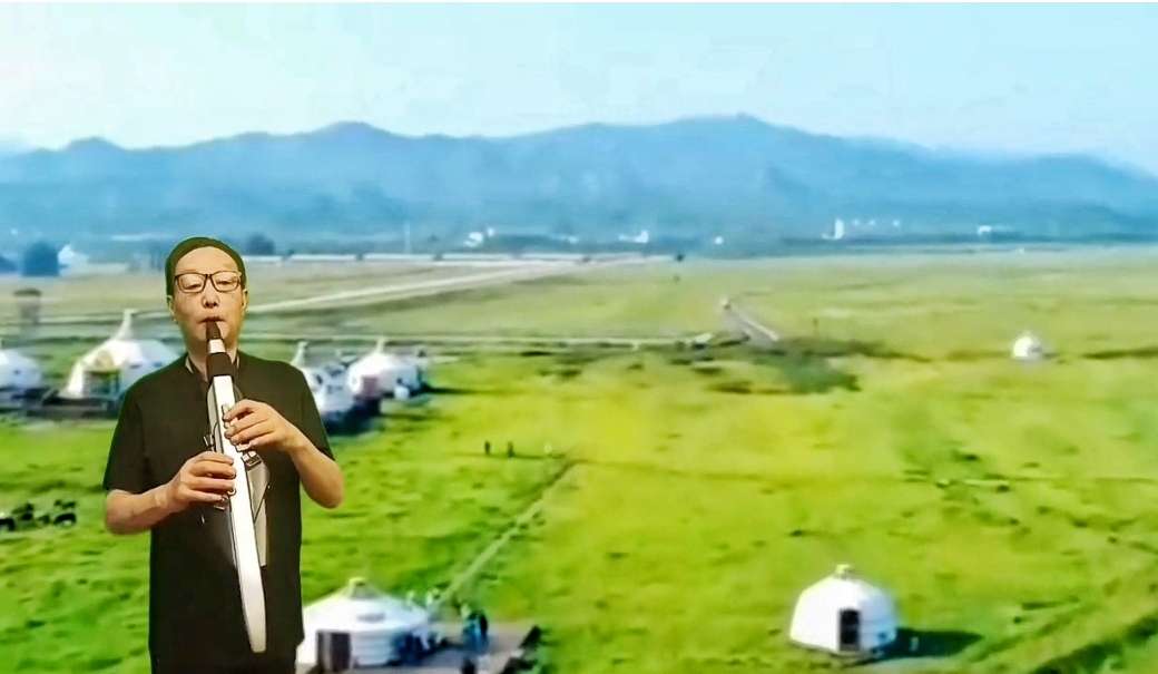 朱尚华电吹管演奏《草原晨曲》(图1)