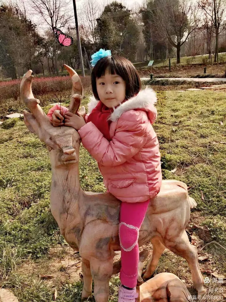 色彩斑斓的童年(图1) 色彩斑斓的童年(图1)