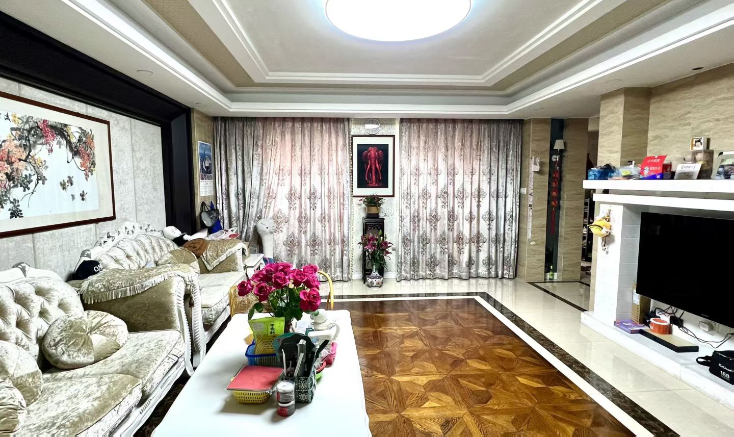 跨年之夜：团圆灯火暖人心 &nbsp;(图2)