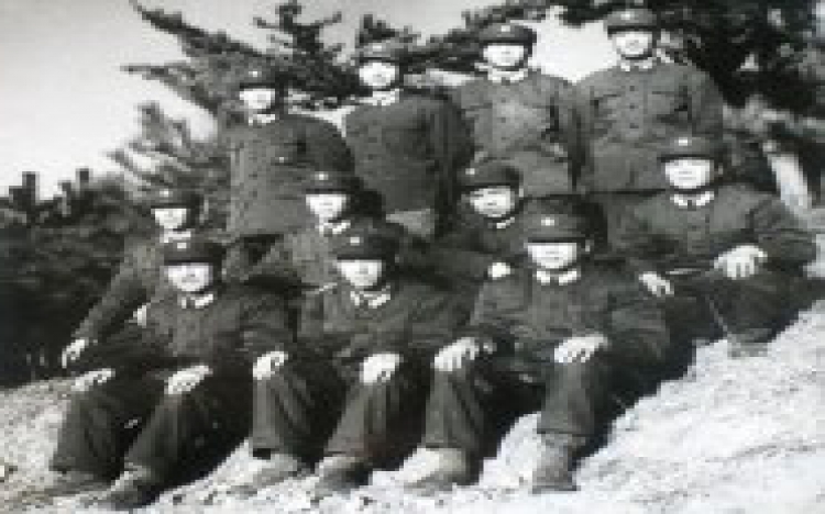 新兵合影