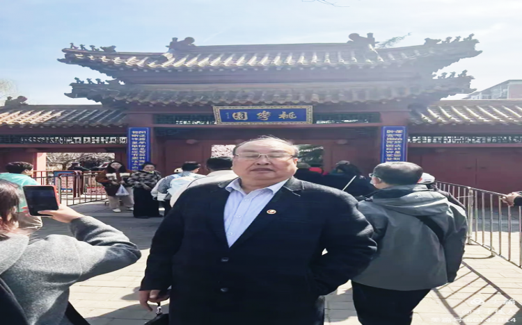 天津第三十五届桃花节桃花堤上赏桃花