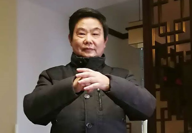 《铁道兵战友网》全体工作人员给战友们拜年啦