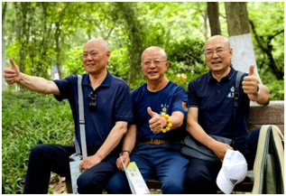 “三灯泡”，闪亮了古隆中(图2)