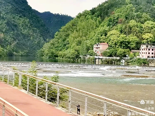 游开化县纪实(图1)