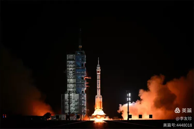 中国空间站，我们来了——热烈祝贺神舟二十三号载人飞船发射圆满成功(图1)