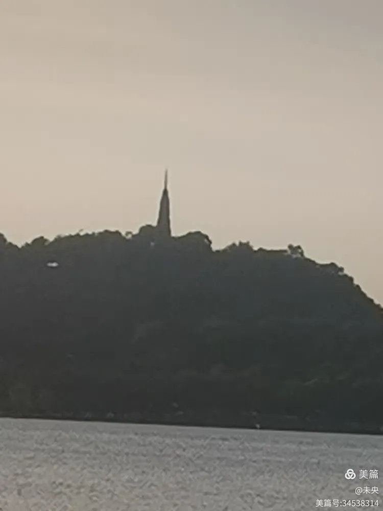 畅游西湖(图1)