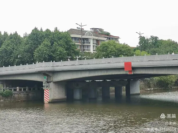 游京杭大运河(图1) 游京杭大运河(图1)